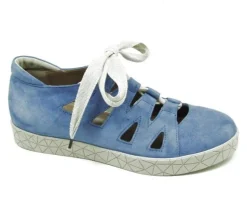 Cava (Last Pair: Size 37)
